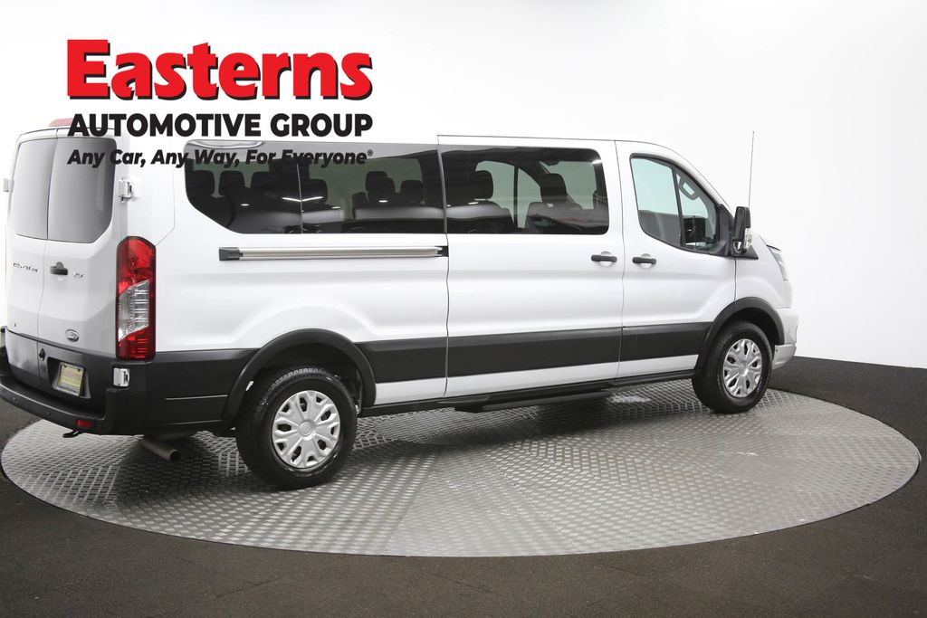 2023 Ford Transit XLT Image 25 of 62