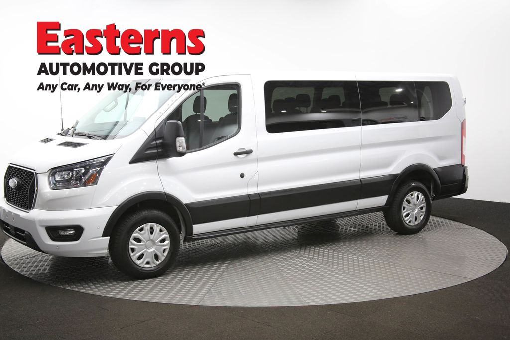 2023 Ford Transit XLT Image 4 of 62
