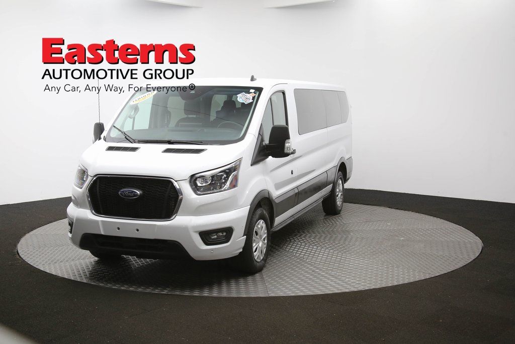 Vehicle image 1 of 60