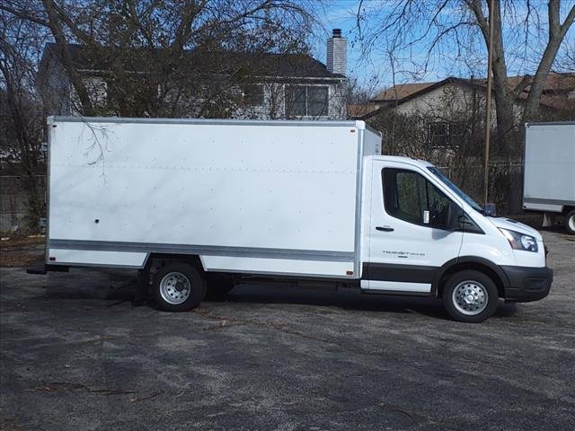 Vehicle image 4 of 28