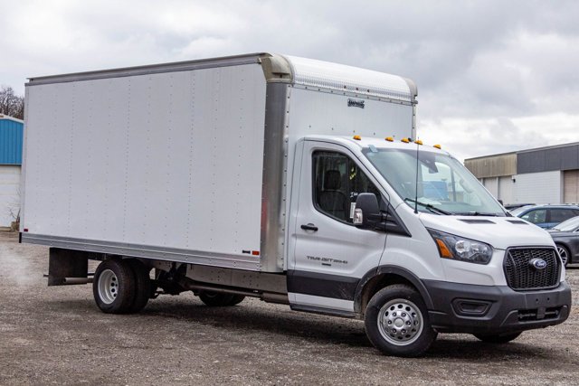 Vehicle image 5 of 27