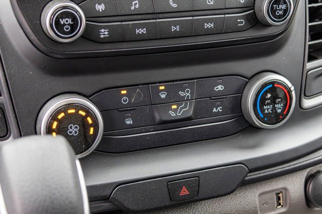 Vehicle image 11 of 27