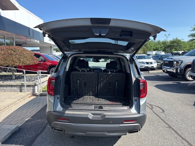 Vehicle image 6 of 22