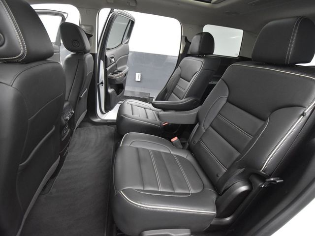 Vehicle image 46 of 63