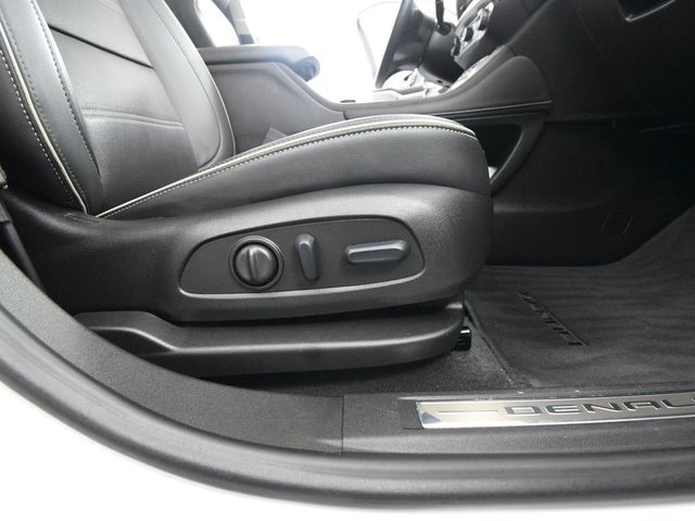 Vehicle image 59 of 63