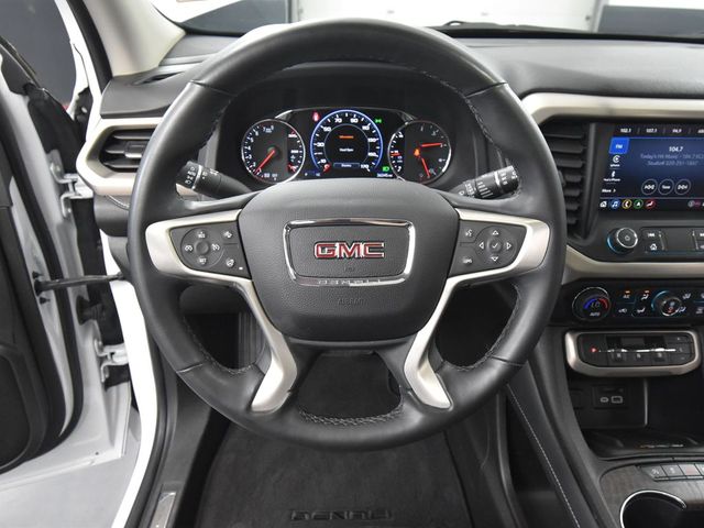 Vehicle image 33 of 63
