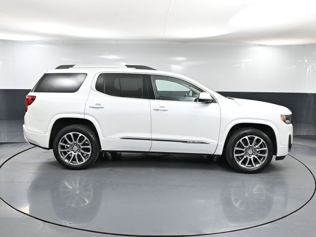 Vehicle image 7 of 63