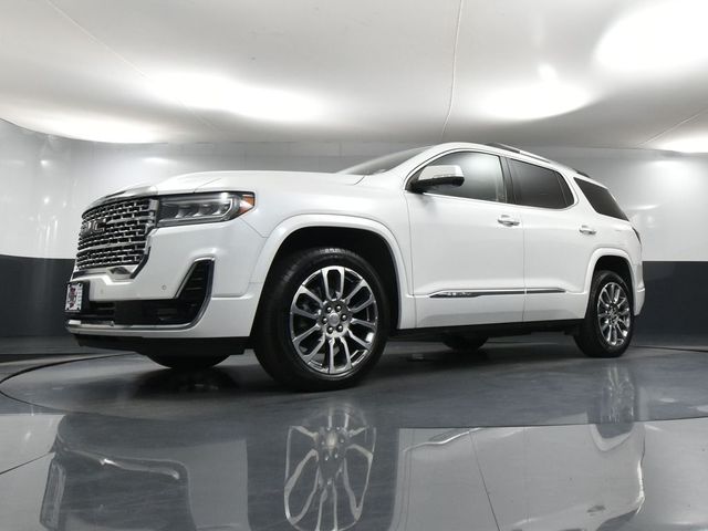 Vehicle image 10 of 63