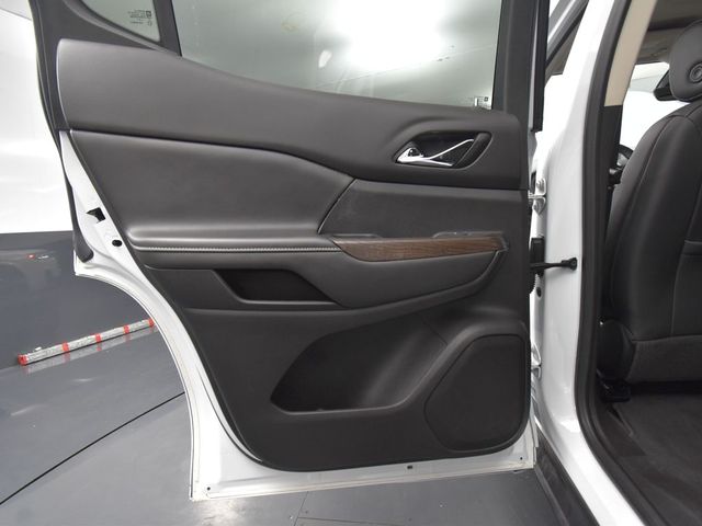 Vehicle image 44 of 63