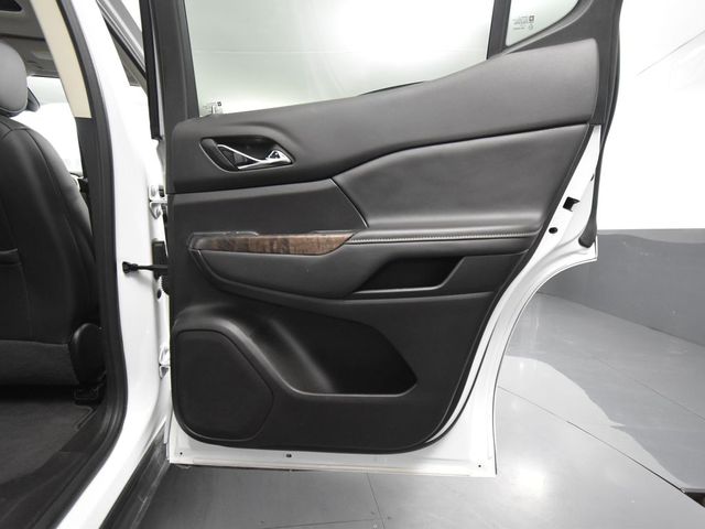 Vehicle image 53 of 63