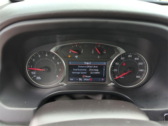 Vehicle image 11 of 33