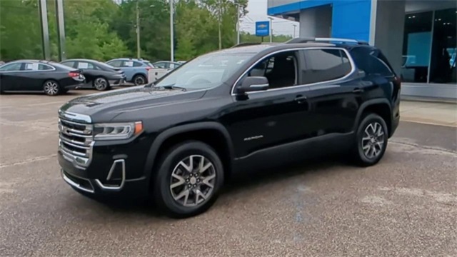 Vehicle image 1 of 33