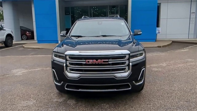 Vehicle image 3 of 33