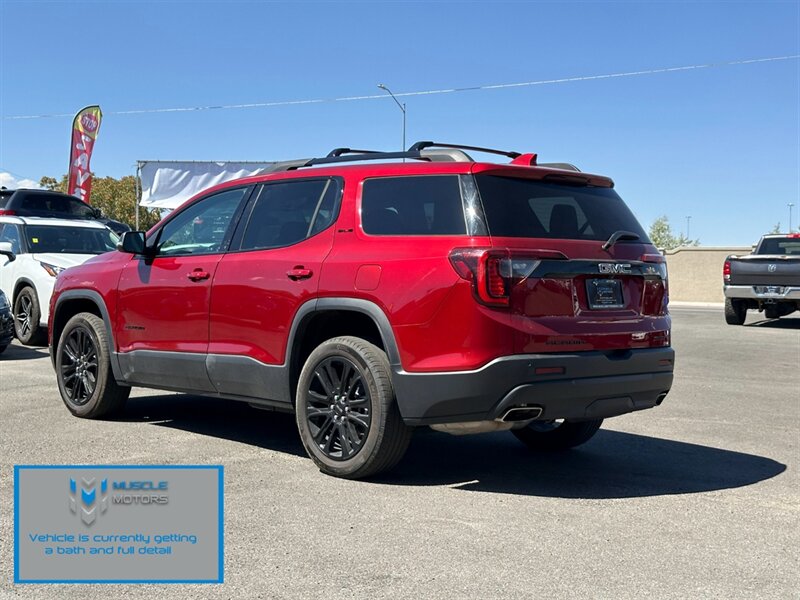 Vehicle image 5 of 14