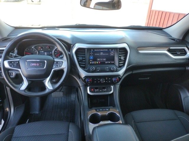 Vehicle image 13 of 45