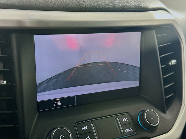 Vehicle image 19 of 31