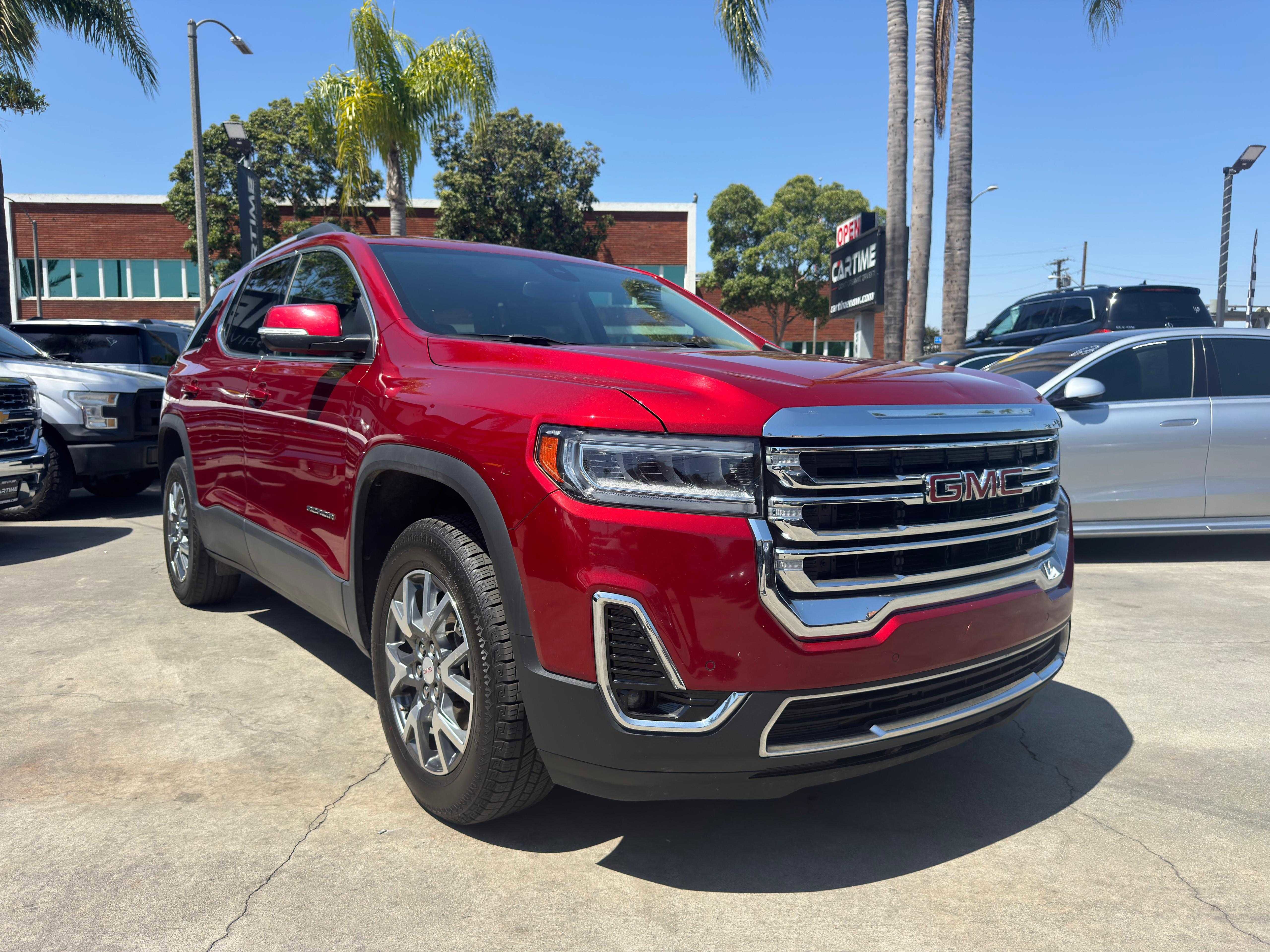 Vehicle image 4 of 81