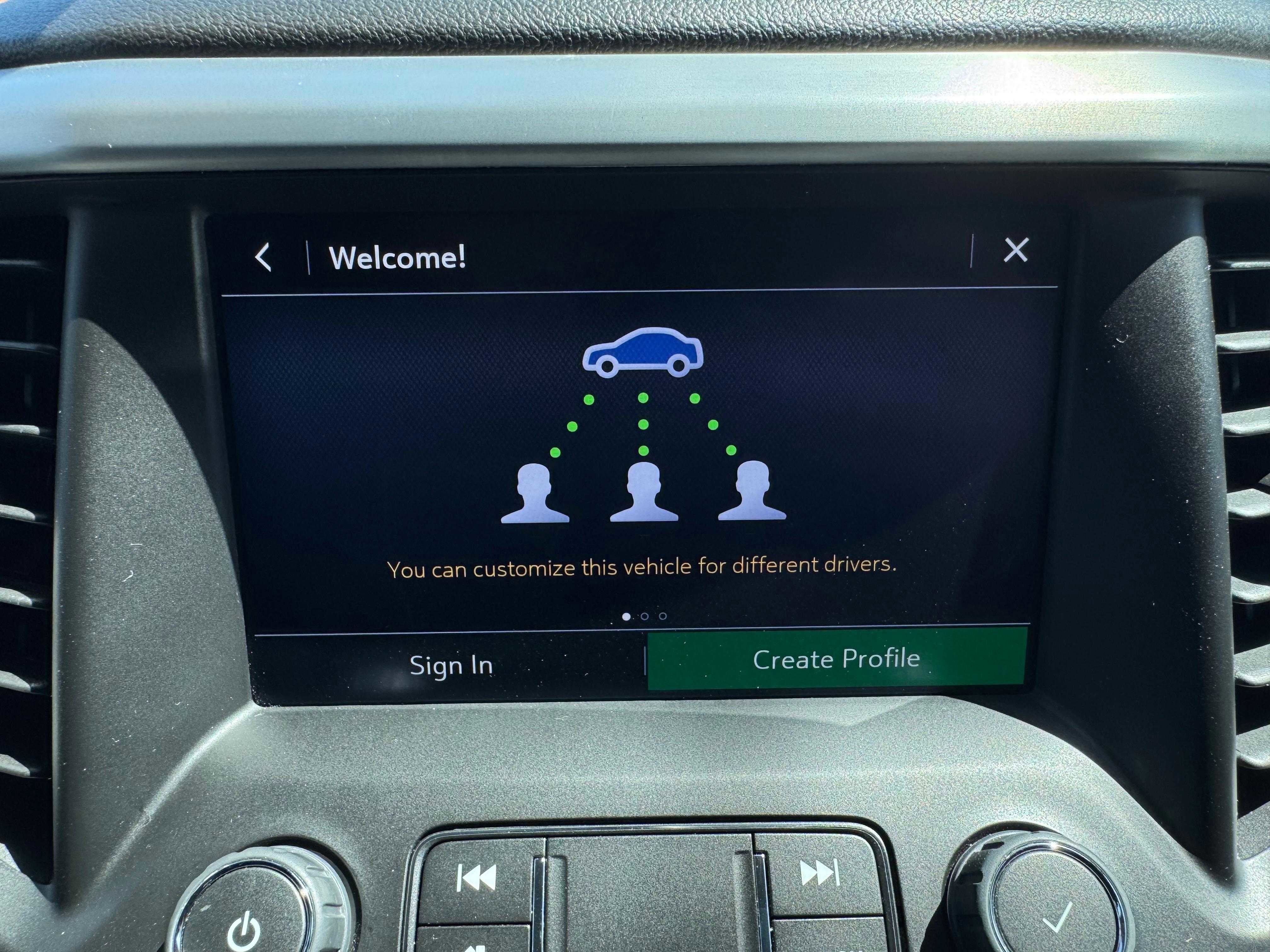 Vehicle image 61 of 81