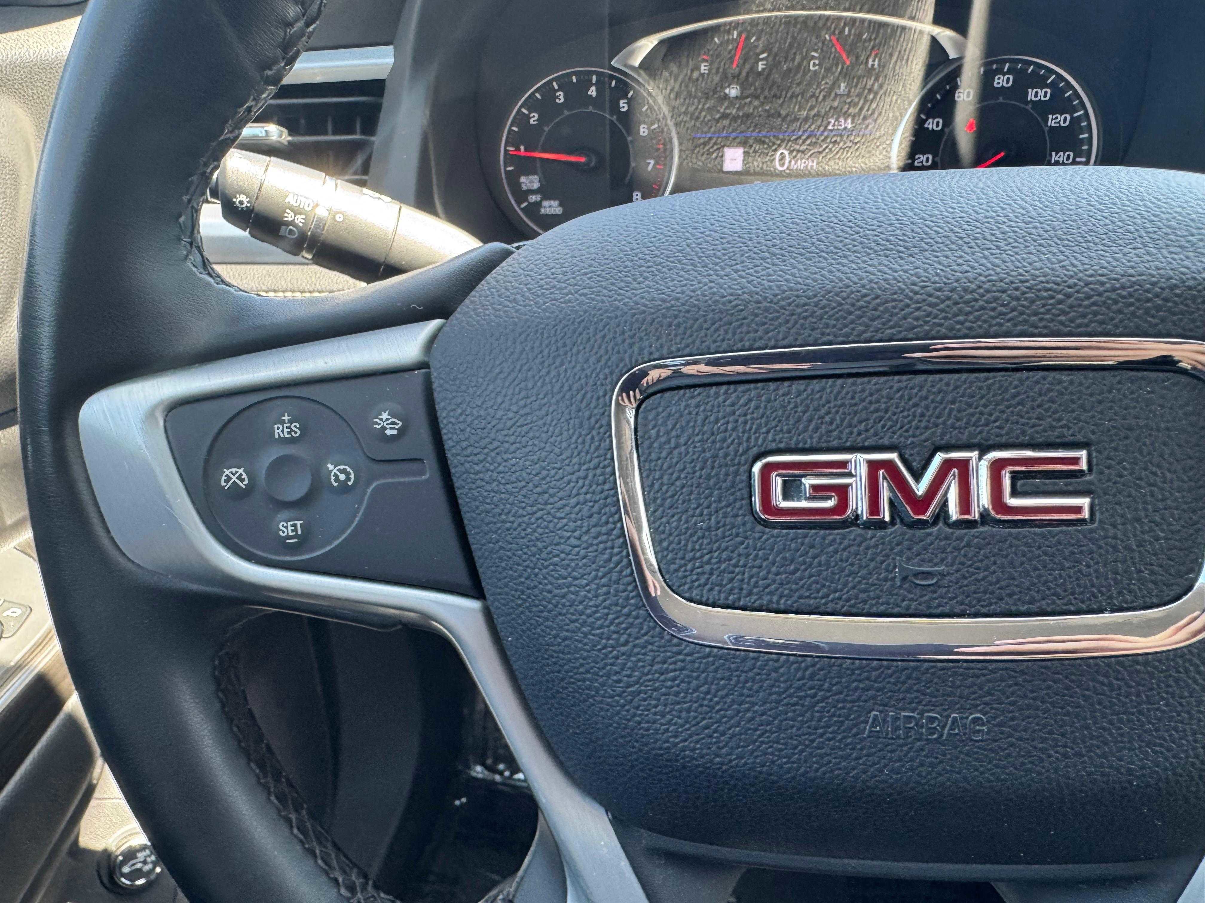 Vehicle image 27 of 81