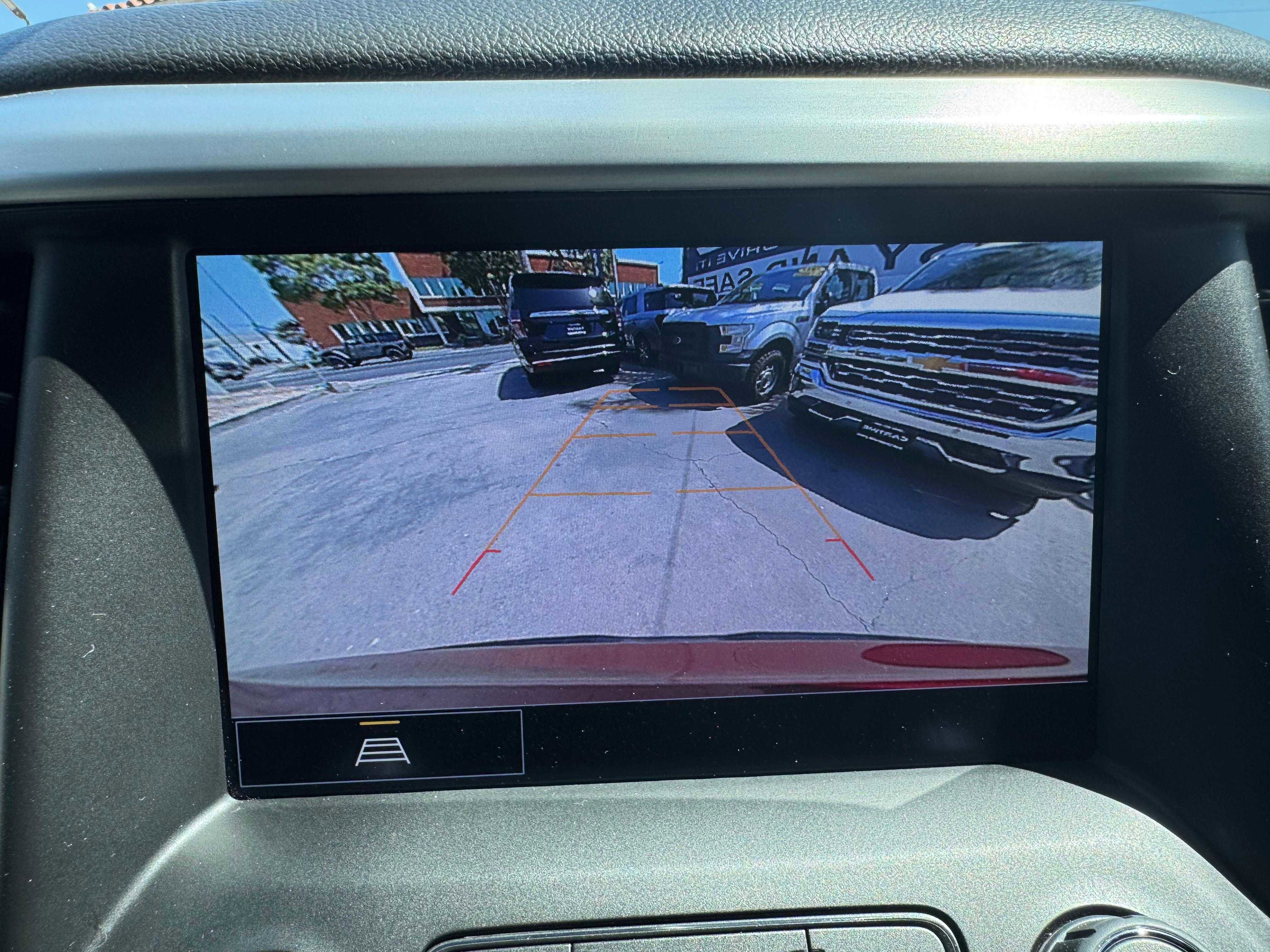 Vehicle image 67 of 81