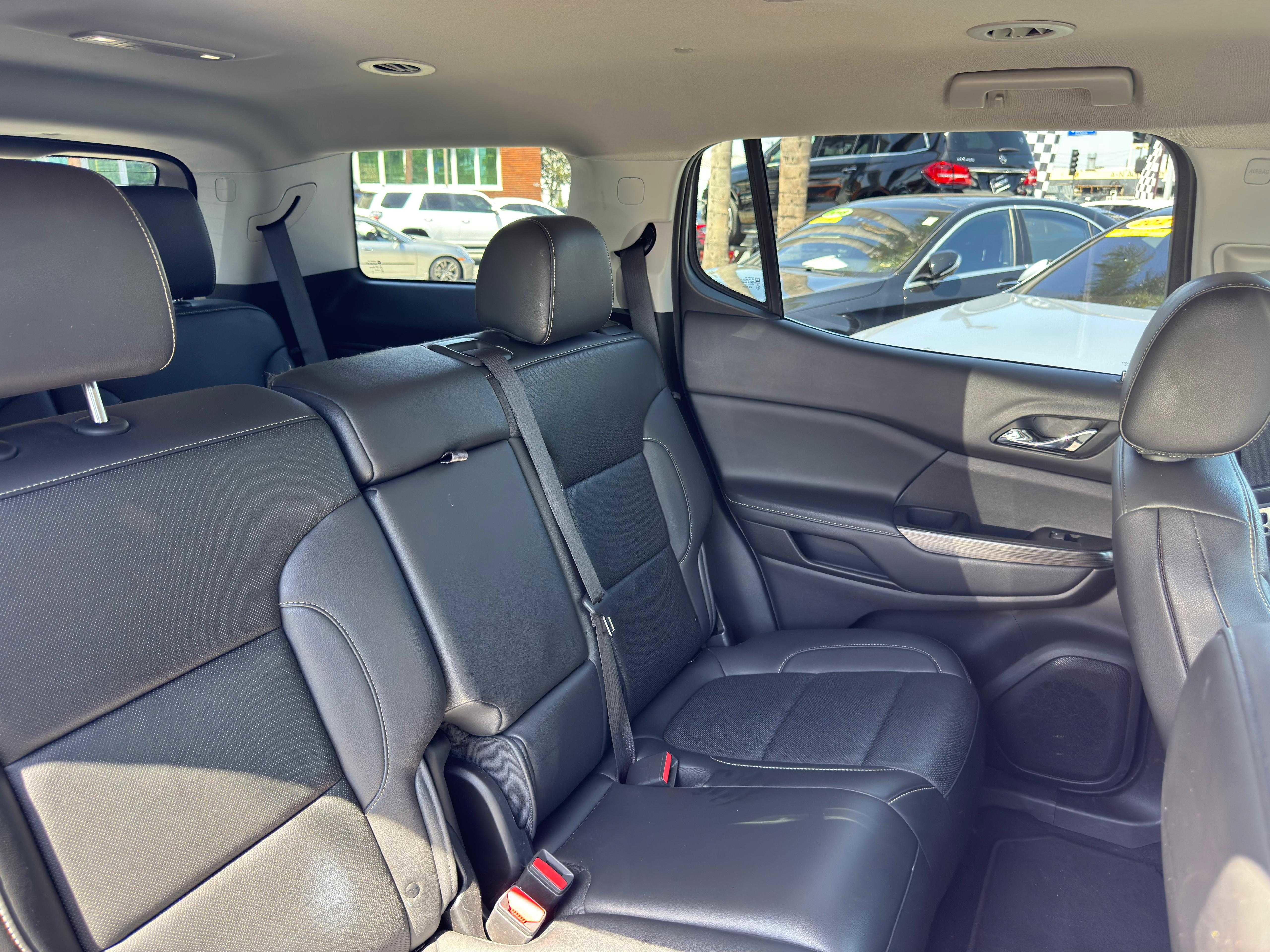 Vehicle image 47 of 81