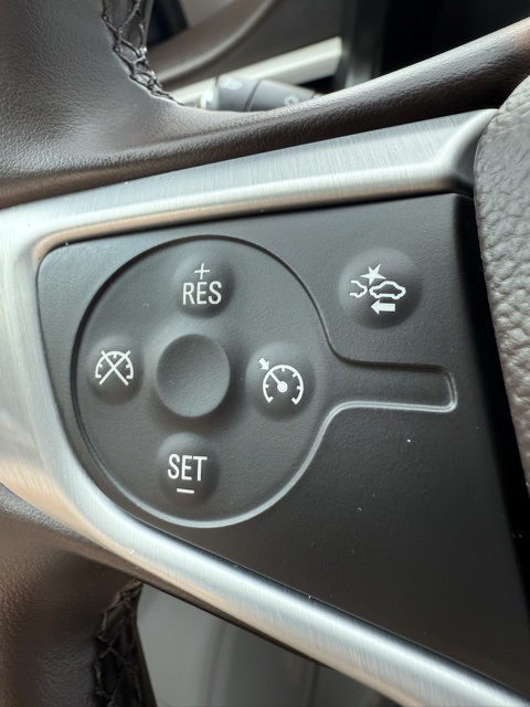 Vehicle image 36 of 38