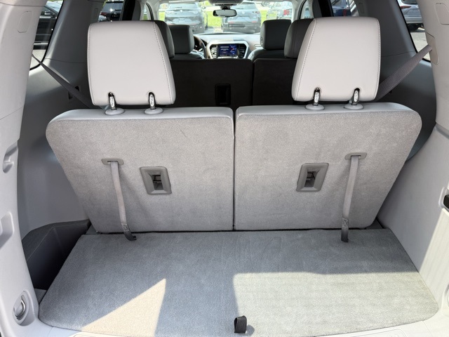 Vehicle image 12 of 38