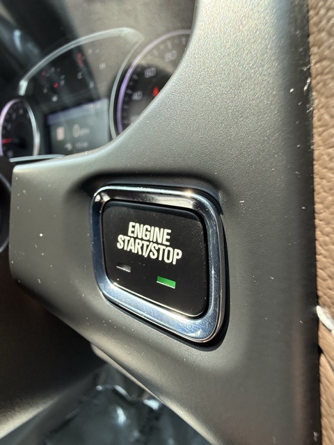 Vehicle image 29 of 38