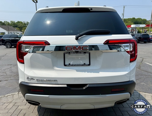 Vehicle image 10 of 38