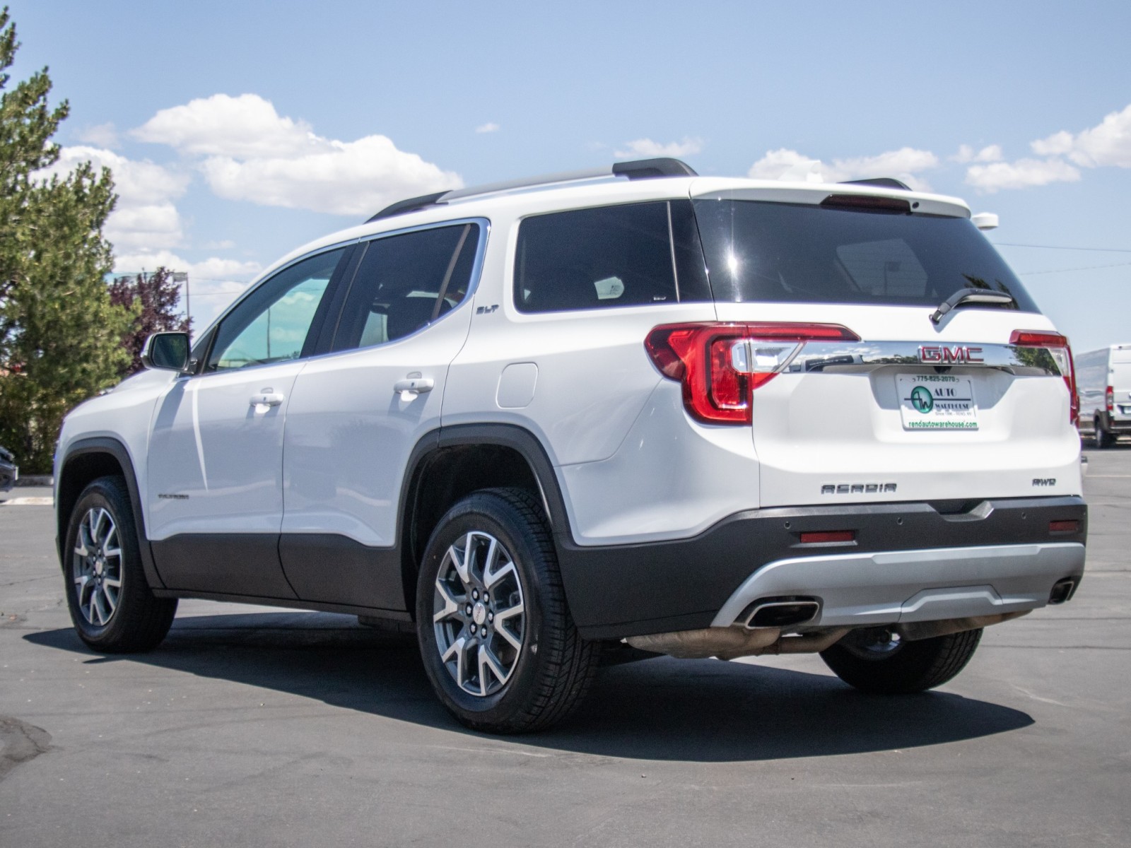 Vehicle image 6 of 25