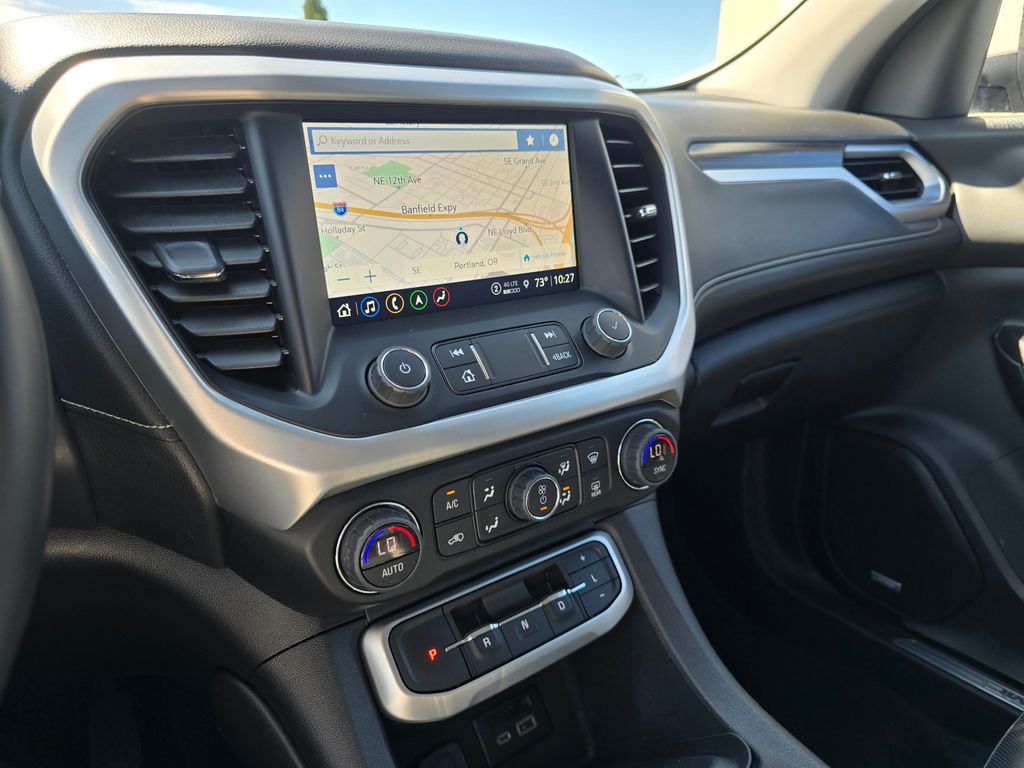Vehicle image 26 of 31
