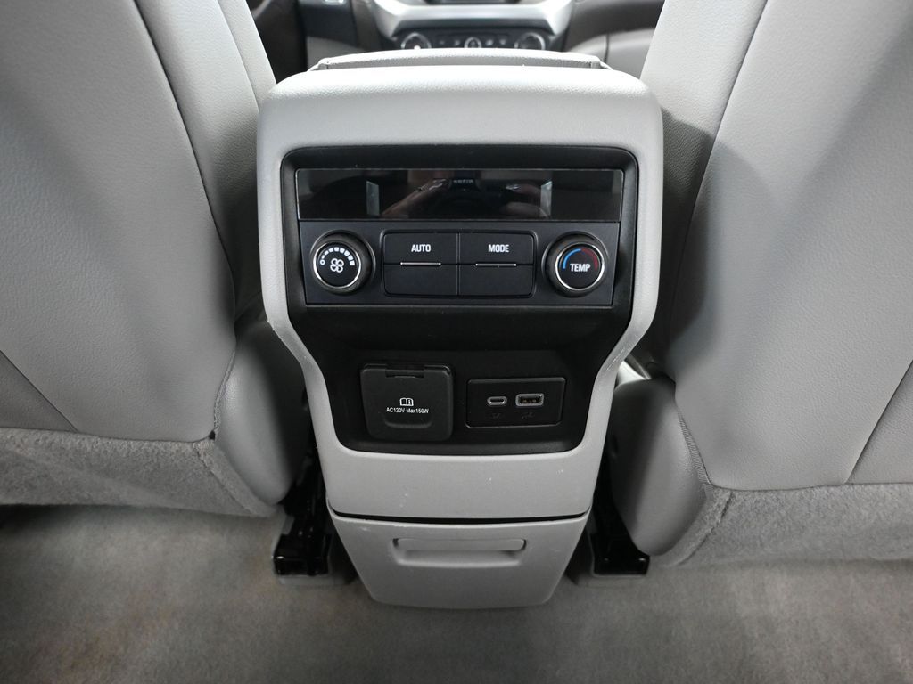 Vehicle image 40 of 57