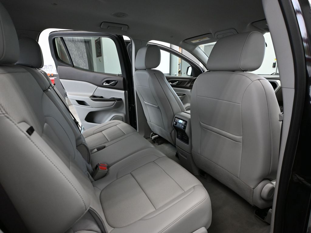 Vehicle image 49 of 57