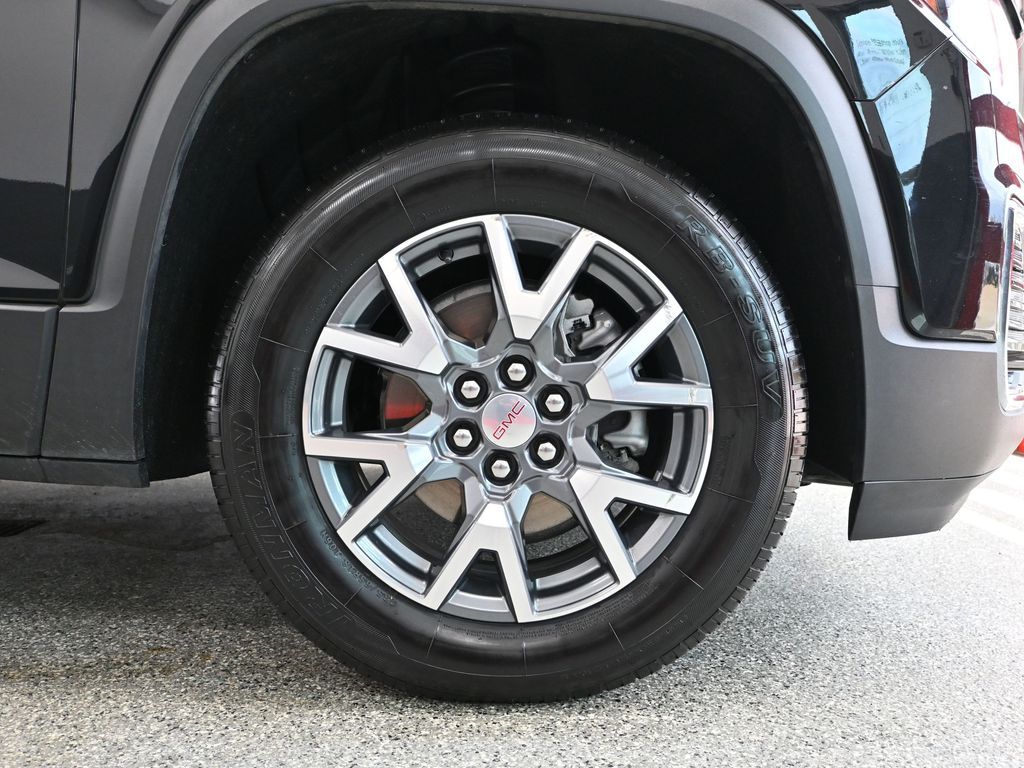 Vehicle image 12 of 57