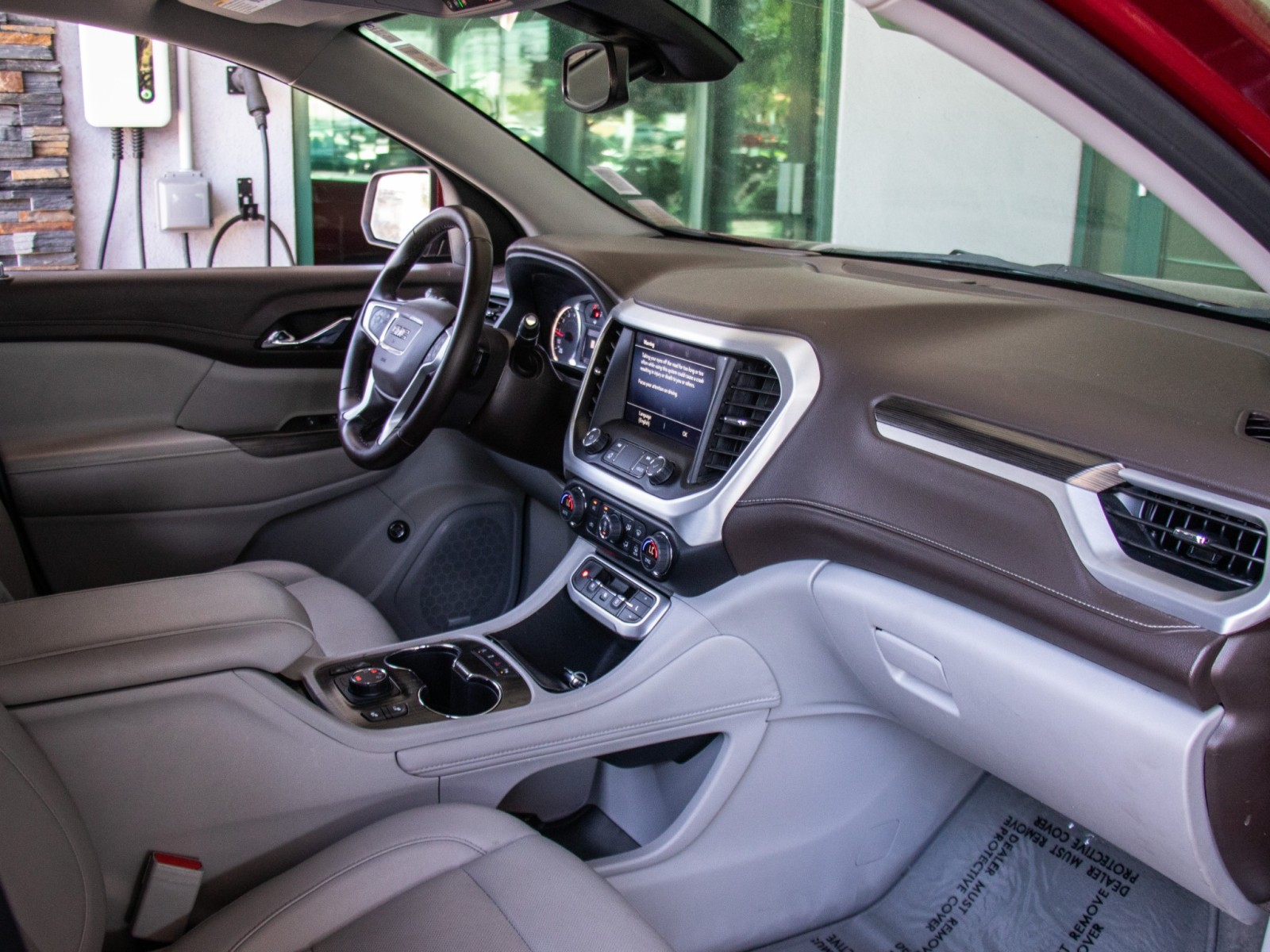 Vehicle image 16 of 30