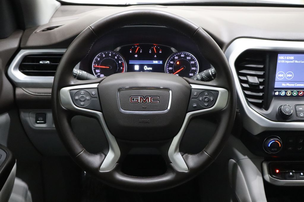 Vehicle image 21 of 45