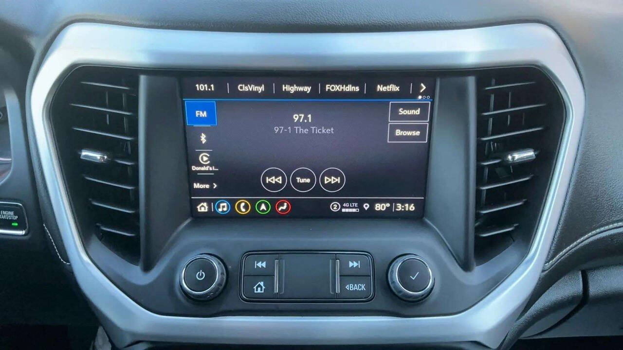 2023 GMC Acadia SLT Image 19 of 29