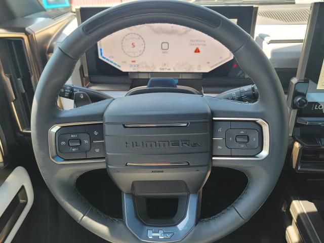 Vehicle image 15 of 17