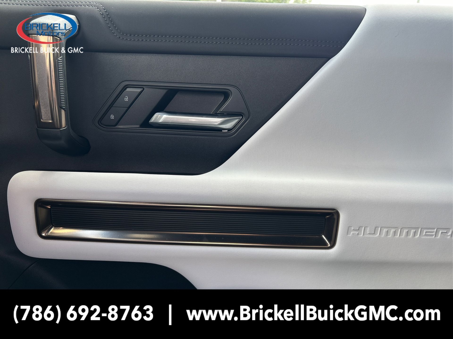 Vehicle image 19 of 35