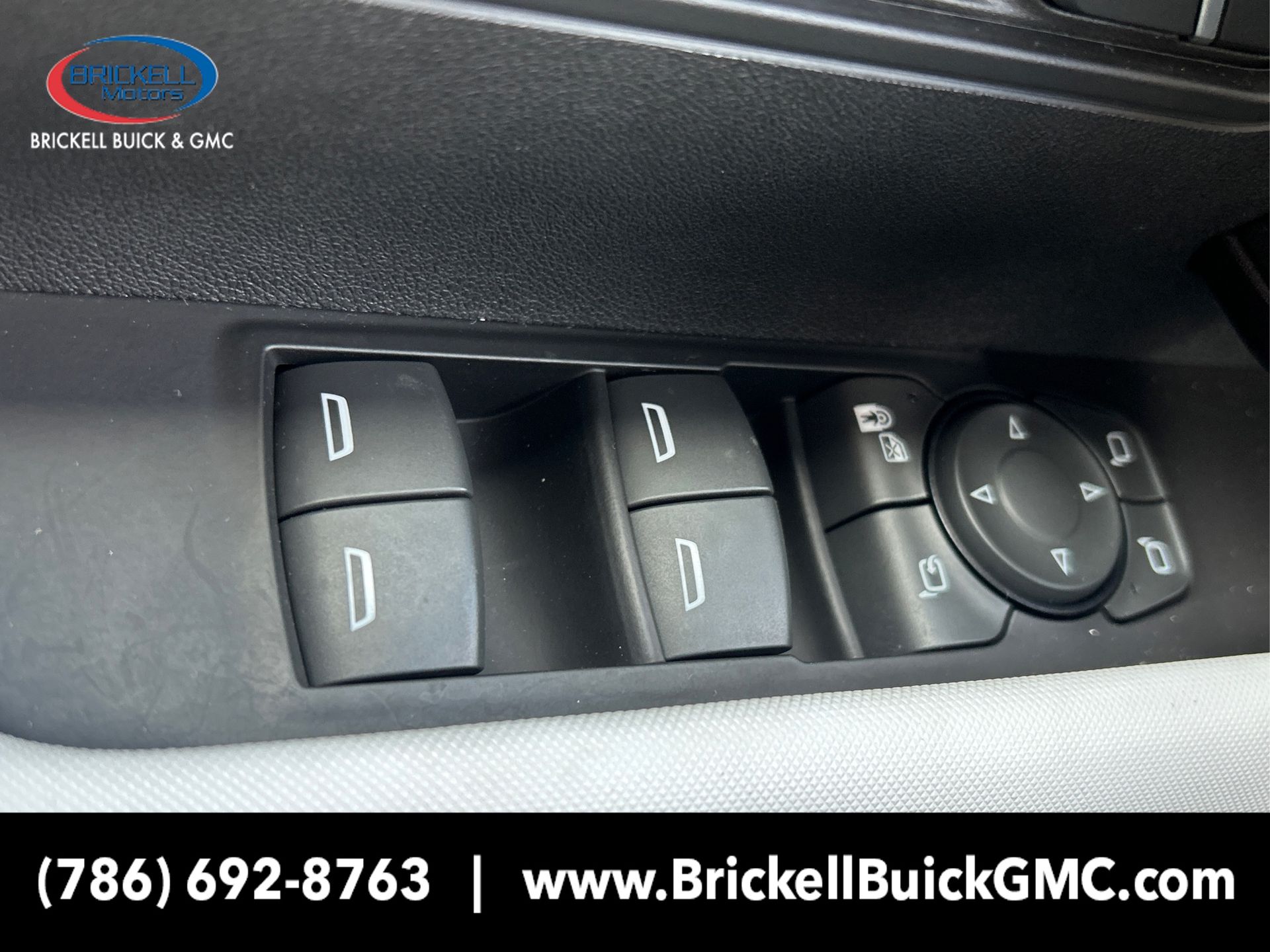 Vehicle image 34 of 35