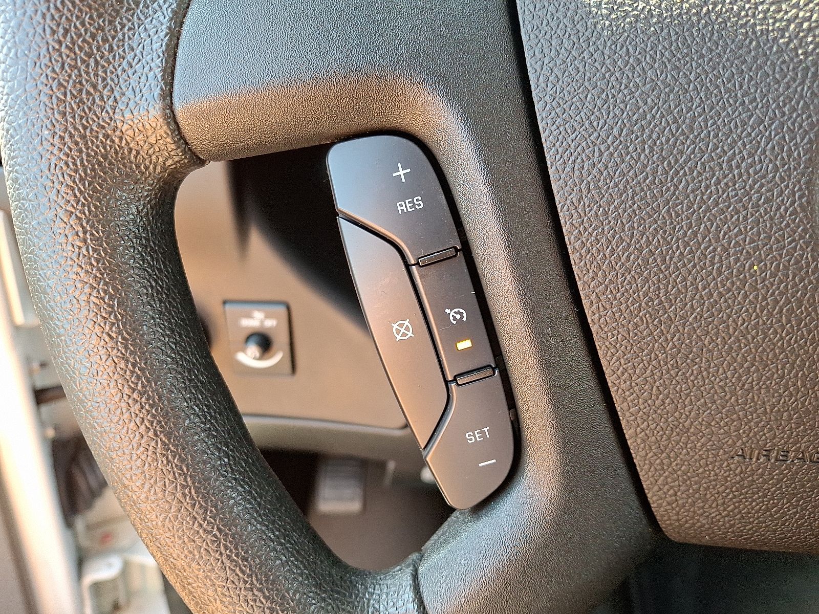 Vehicle image 20 of 30