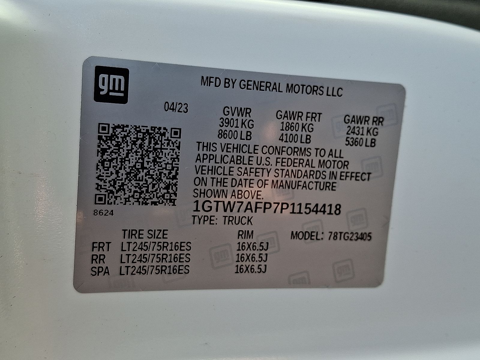 Vehicle image 22 of 30
