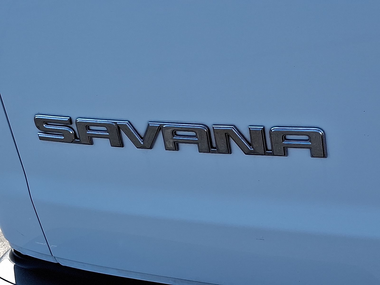 Vehicle image 23 of 30