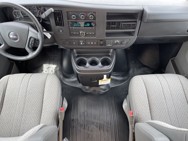 Vehicle image 6 of 16