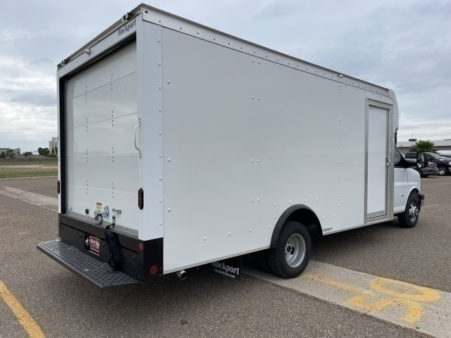 Vehicle image 2 of 18