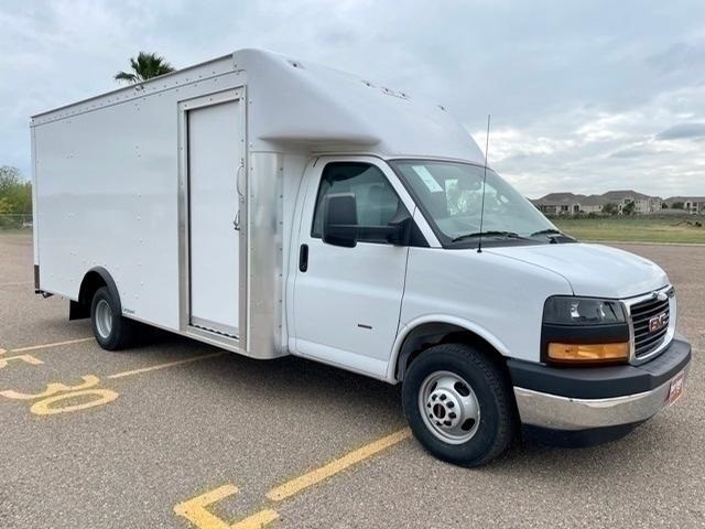 Vehicle image 5 of 18