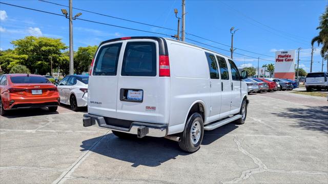 Vehicle image 6 of 29