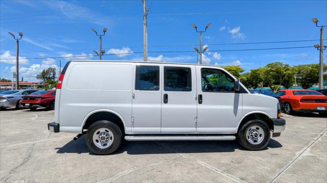 Vehicle image 5 of 29
