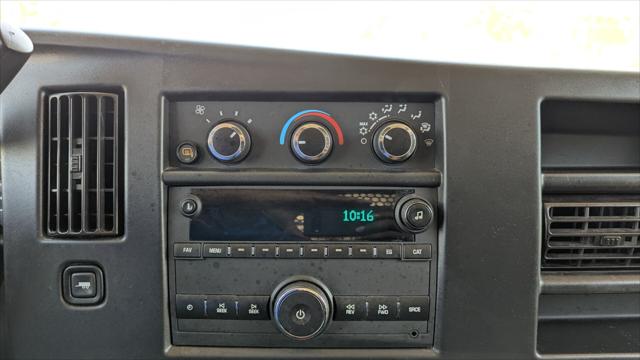 Vehicle image 20 of 29