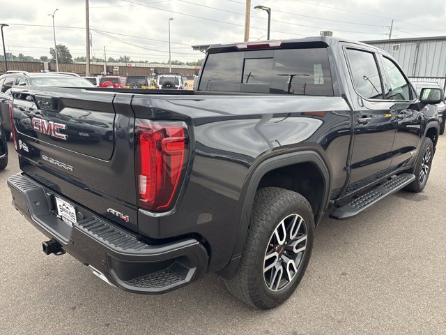Vehicle image 5 of 32